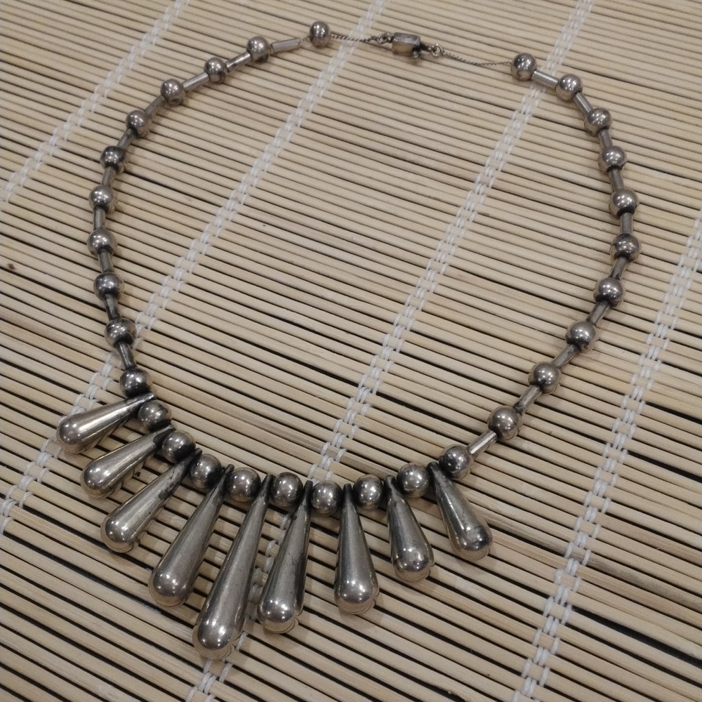 Vintage Melesio Rodriguez TAXCO Mexican Stering Silver Necklace